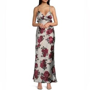 NWT Pear Culture x Macy’s Gray Silver Satin Floral Gown